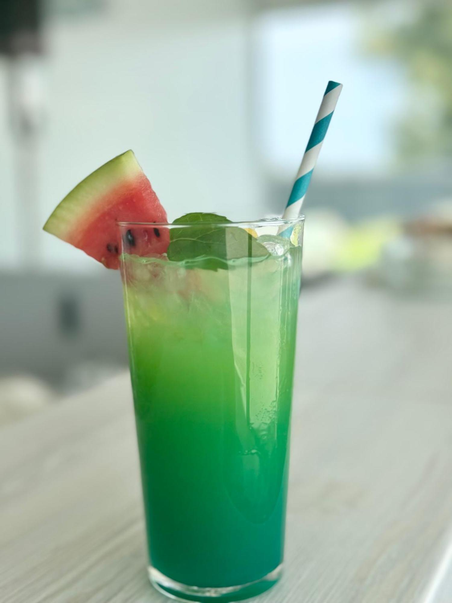 Destino Wakacyjne Domki-Dwa Podgrzewane Baseny-Drink Bar Mielno  Ngoại thất bức ảnh